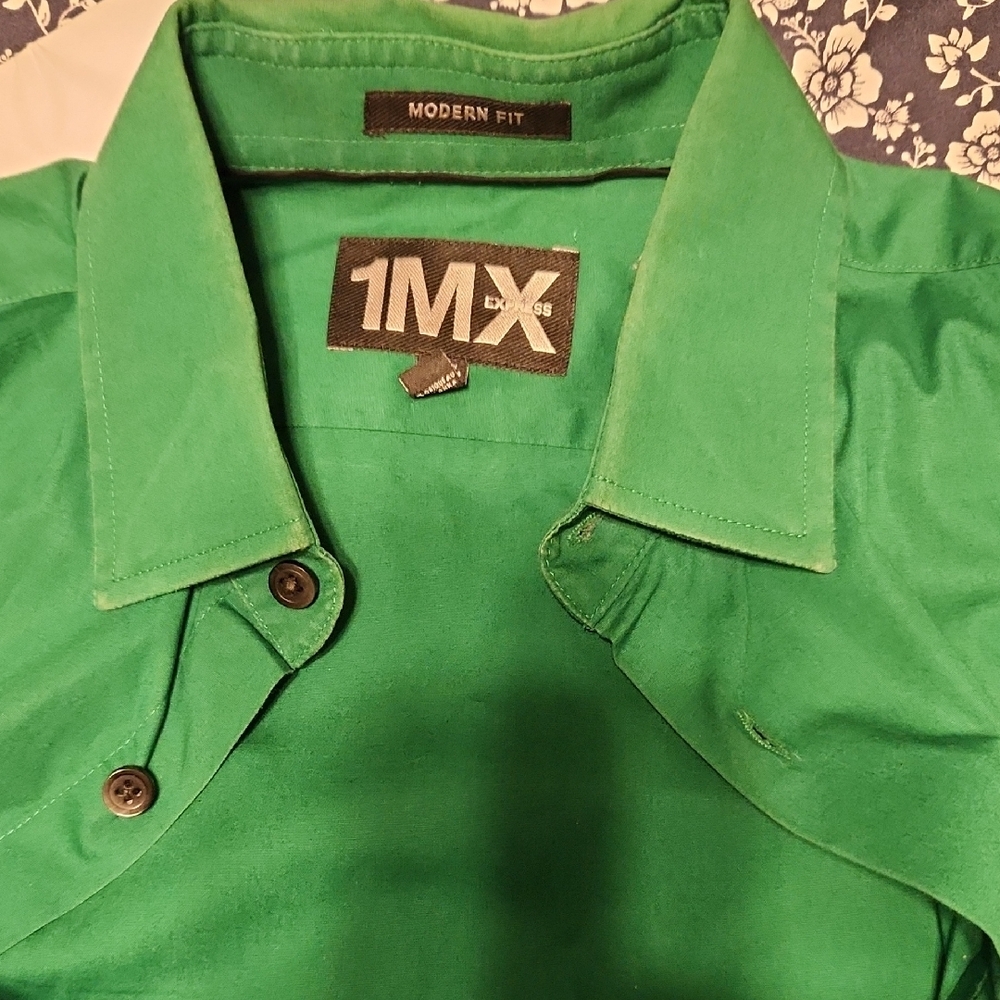 Express 1MX Vibrant Green Shirt